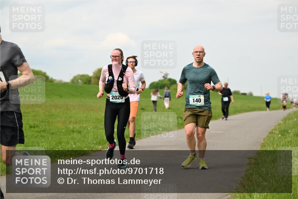 10.05.2026 - 8. Wedeler Halbmarathon Dr. Thomas Lammeyer http://msf.ph/oto/9701718 10.05.2026 11:44:35 Laufen 2020, 140 meine-sportfotos.de