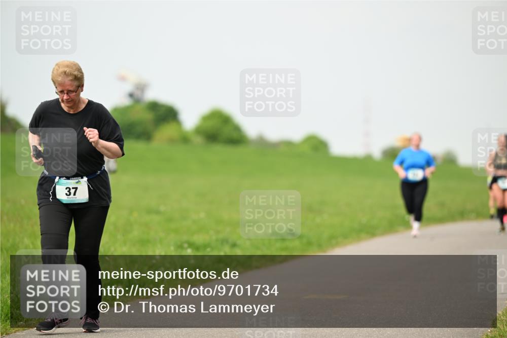 10.05.2026 - 8. Wedeler Halbmarathon Dr. Thomas Lammeyer http://msf.ph/oto/9701734 10.05.2026 11:44:42 Laufen  meine-sportfotos.de