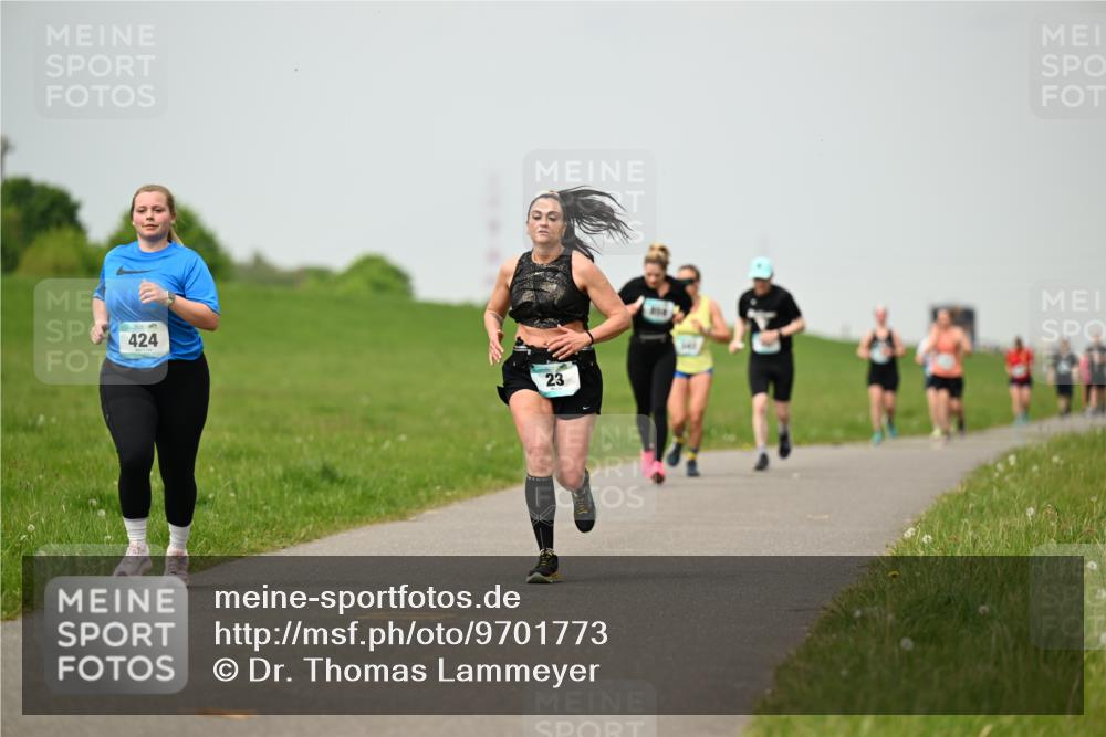 10.05.2026 - 8. Wedeler Halbmarathon Dr. Thomas Lammeyer http://msf.ph/oto/9701773 10.05.2026 11:44:49 Laufen 424 meine-sportfotos.de