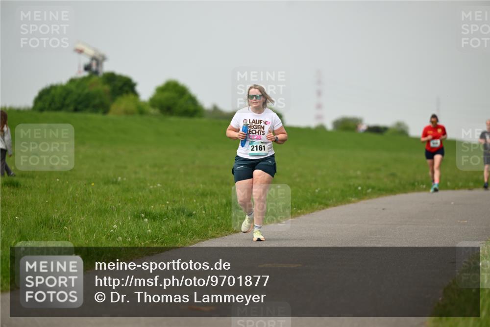 10.05.2026 - 8. Wedeler Halbmarathon Dr. Thomas Lammeyer http://msf.ph/oto/9701877 10.05.2026 11:45:17 Laufen 2025, 2161 meine-sportfotos.de