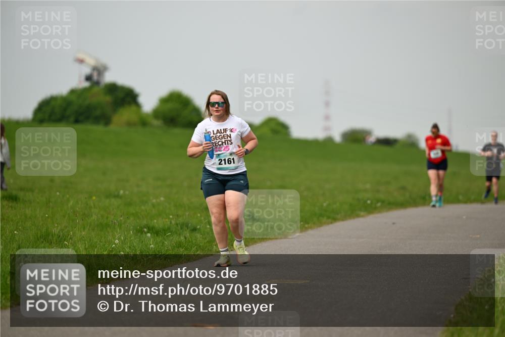 10.05.2026 - 8. Wedeler Halbmarathon Dr. Thomas Lammeyer http://msf.ph/oto/9701885 10.05.2026 11:45:18 Laufen 225, 2161 meine-sportfotos.de