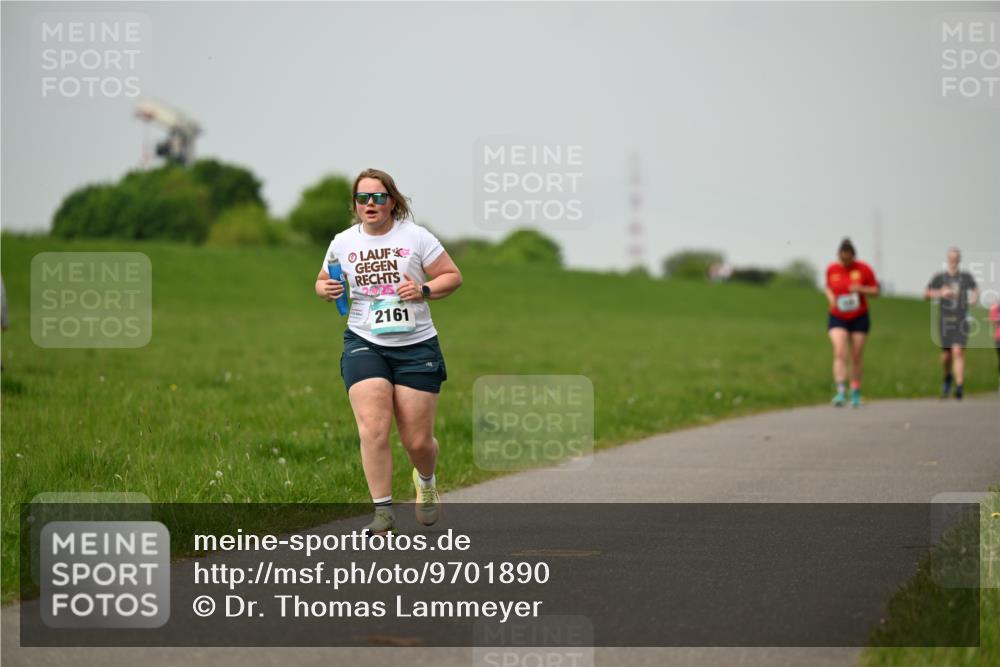 10.05.2026 - 8. Wedeler Halbmarathon Dr. Thomas Lammeyer http://msf.ph/oto/9701890 10.05.2026 11:45:18 Laufen 2025, 2161 meine-sportfotos.de