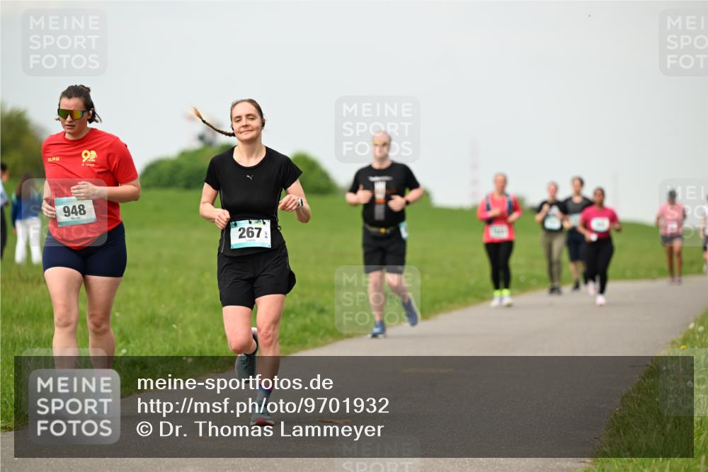 10.05.2026 - 8. Wedeler Halbmarathon Dr. Thomas Lammeyer http://msf.ph/oto/9701932 10.05.2026 11:45:37 Laufen 948, 267 meine-sportfotos.de