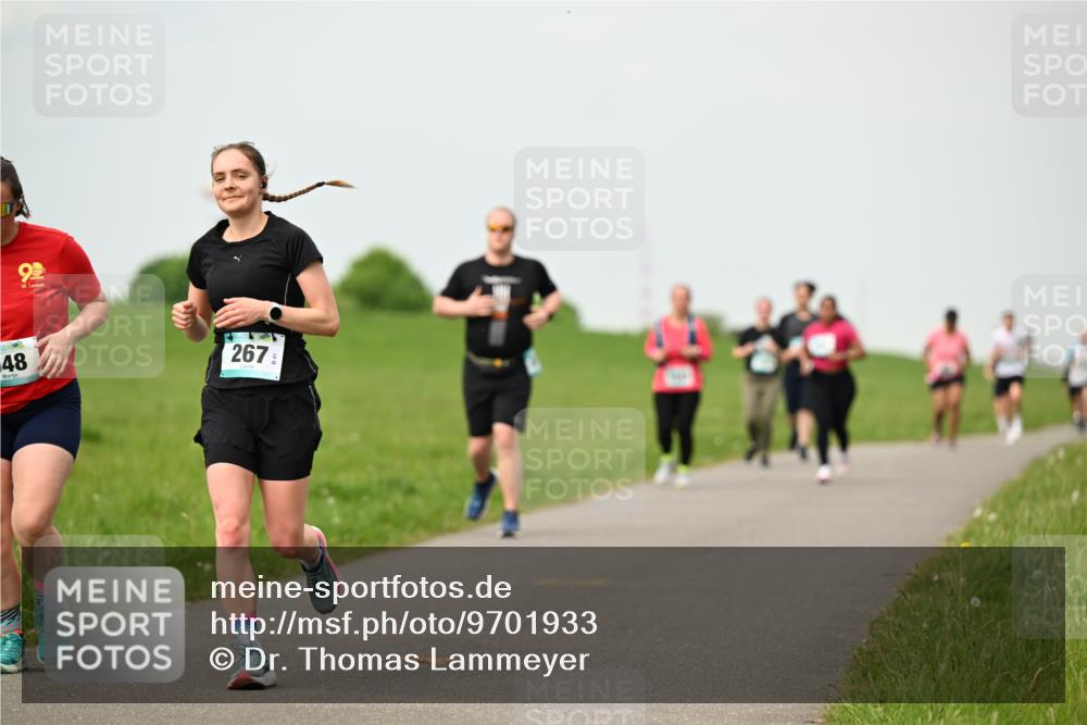 10.05.2026 - 8. Wedeler Halbmarathon Dr. Thomas Lammeyer http://msf.ph/oto/9701933 10.05.2026 11:45:37 Laufen 267 meine-sportfotos.de