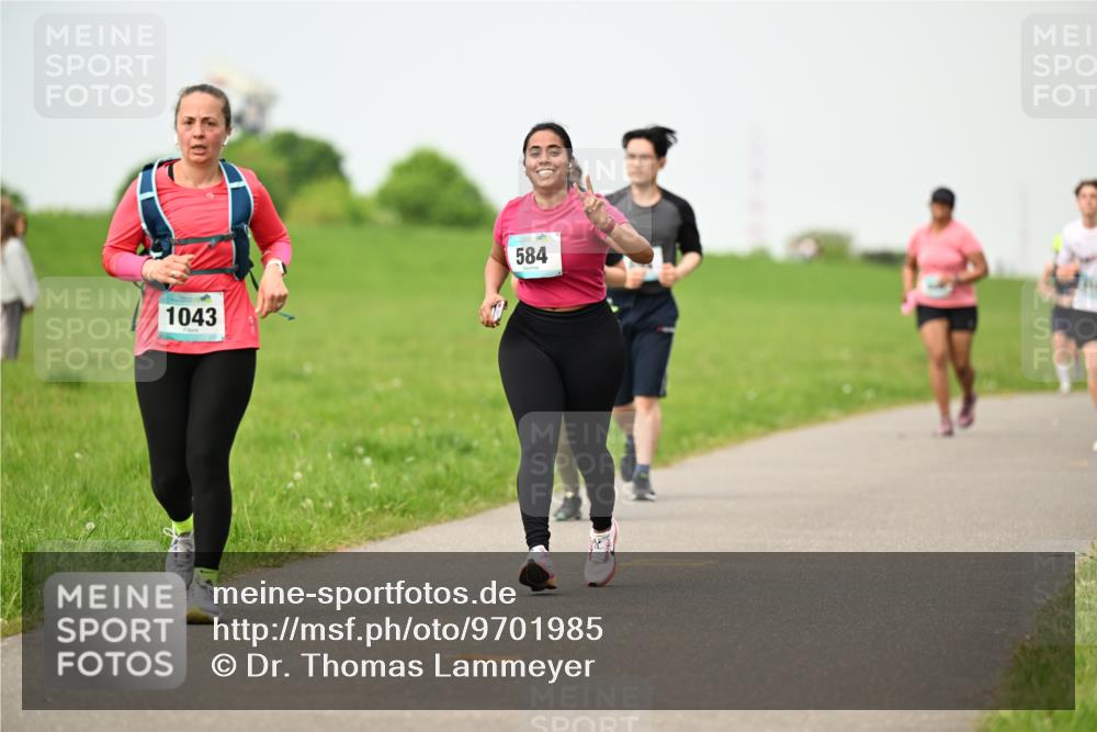 10.05.2026 - 8. Wedeler Halbmarathon Dr. Thomas Lammeyer http://msf.ph/oto/9701985 10.05.2026 11:45:45 Laufen 1043, 584 meine-sportfotos.de