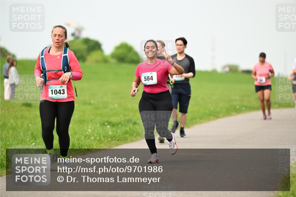 10.05.2026 - 8. Wedeler Halbmarathon Dr. Thomas Lammeyer http://msf.ph/oto/9701986 10.05.2026 11:45:46 Laufen 1043, 584 meine-sportfotos.de