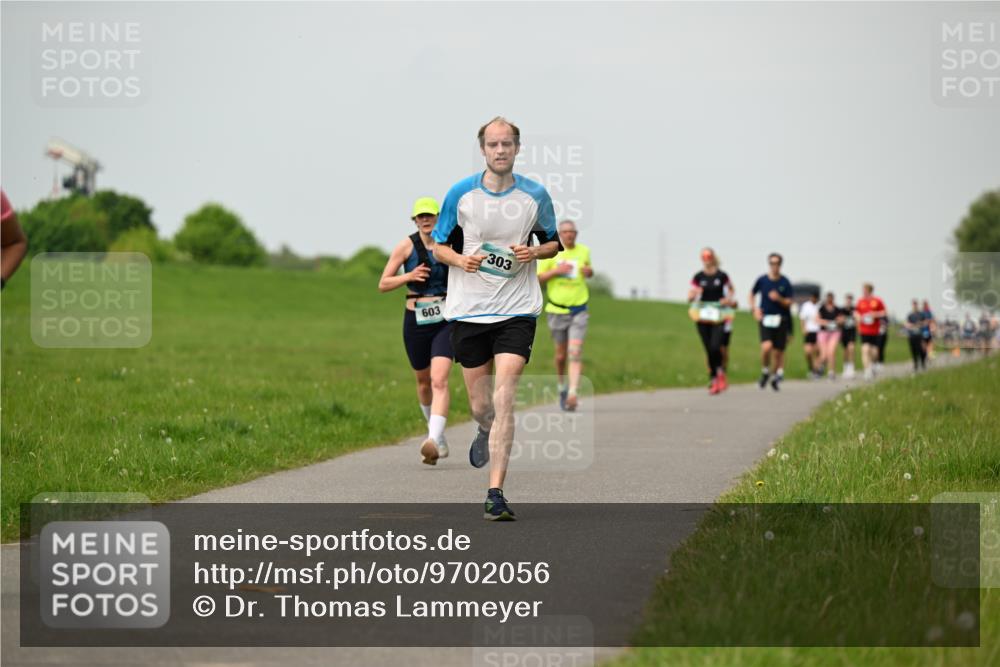 10.05.2026 - 8. Wedeler Halbmarathon Dr. Thomas Lammeyer http://msf.ph/oto/9702056 10.05.2026 11:45:58 Laufen 603, 303 meine-sportfotos.de