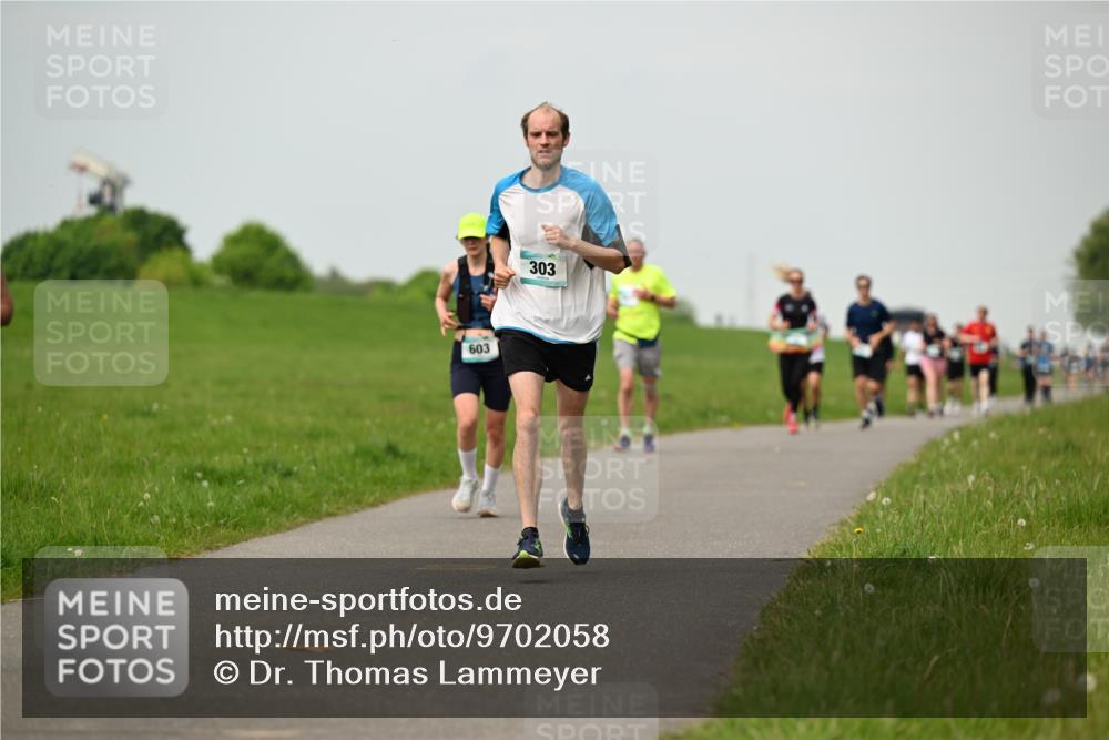 10.05.2026 - 8. Wedeler Halbmarathon Dr. Thomas Lammeyer http://msf.ph/oto/9702058 10.05.2026 11:45:58 Laufen 603, 303 meine-sportfotos.de