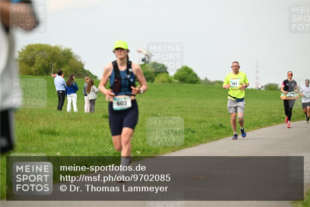 10.05.2026 - 8. Wedeler Halbmarathon Dr. Thomas Lammeyer http://msf.ph/oto/9702085 10.05.2026 11:46:02 Laufen 603, 767 meine-sportfotos.de