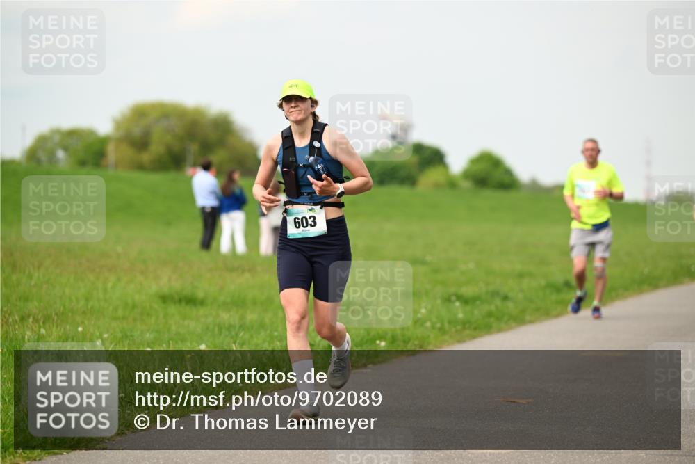 10.05.2026 - 8. Wedeler Halbmarathon Dr. Thomas Lammeyer http://msf.ph/oto/9702089 10.05.2026 11:46:03 Laufen 603 meine-sportfotos.de