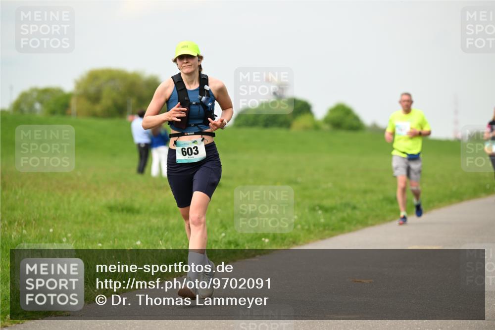 10.05.2026 - 8. Wedeler Halbmarathon Dr. Thomas Lammeyer http://msf.ph/oto/9702091 10.05.2026 11:46:03 Laufen 603 meine-sportfotos.de