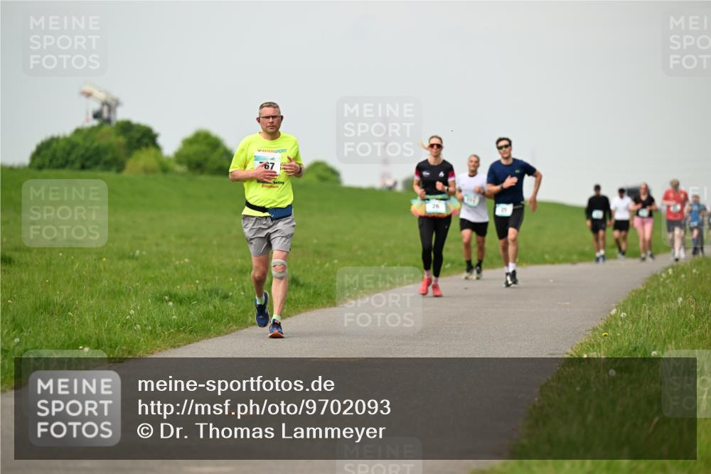 10.05.2026 - 8. Wedeler Halbmarathon Dr. Thomas Lammeyer http://msf.ph/oto/9702093 10.05.2026 11:46:04 Laufen 767 meine-sportfotos.de