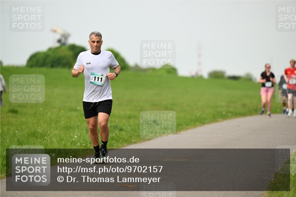 10.05.2026 - 8. Wedeler Halbmarathon Dr. Thomas Lammeyer http://msf.ph/oto/9702157 10.05.2026 11:46:14 Laufen 111 meine-sportfotos.de