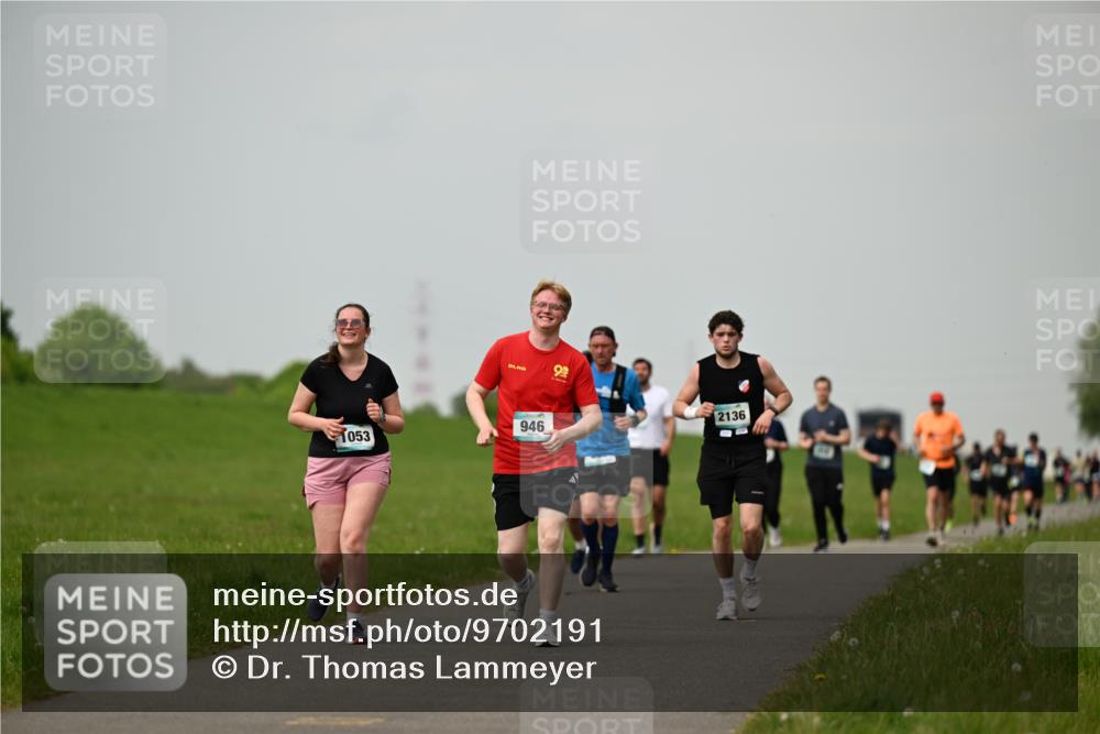 10.05.2026 - 8. Wedeler Halbmarathon Dr. Thomas Lammeyer http://msf.ph/oto/9702191 10.05.2026 11:46:25 Laufen 053, 946, 2136 meine-sportfotos.de