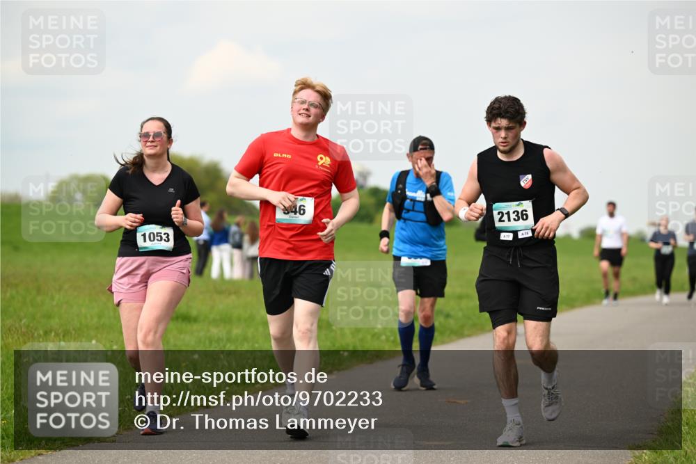 10.05.2026 - 8. Wedeler Halbmarathon Dr. Thomas Lammeyer http://msf.ph/oto/9702233 10.05.2026 11:46:33 Laufen 1053, 546, 2136 meine-sportfotos.de