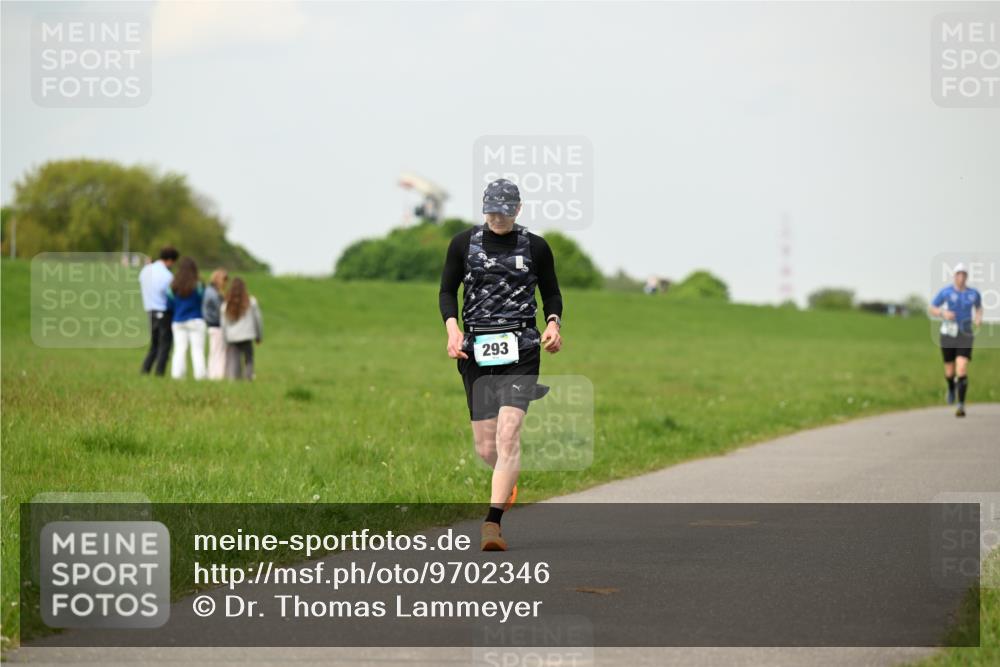 10.05.2026 - 8. Wedeler Halbmarathon Dr. Thomas Lammeyer http://msf.ph/oto/9702346 10.05.2026 11:47:03 Laufen 293 meine-sportfotos.de