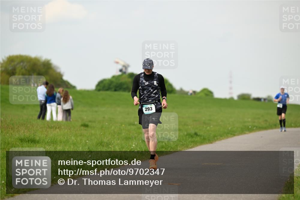 10.05.2026 - 8. Wedeler Halbmarathon Dr. Thomas Lammeyer http://msf.ph/oto/9702347 10.05.2026 11:47:02 Laufen 293 meine-sportfotos.de