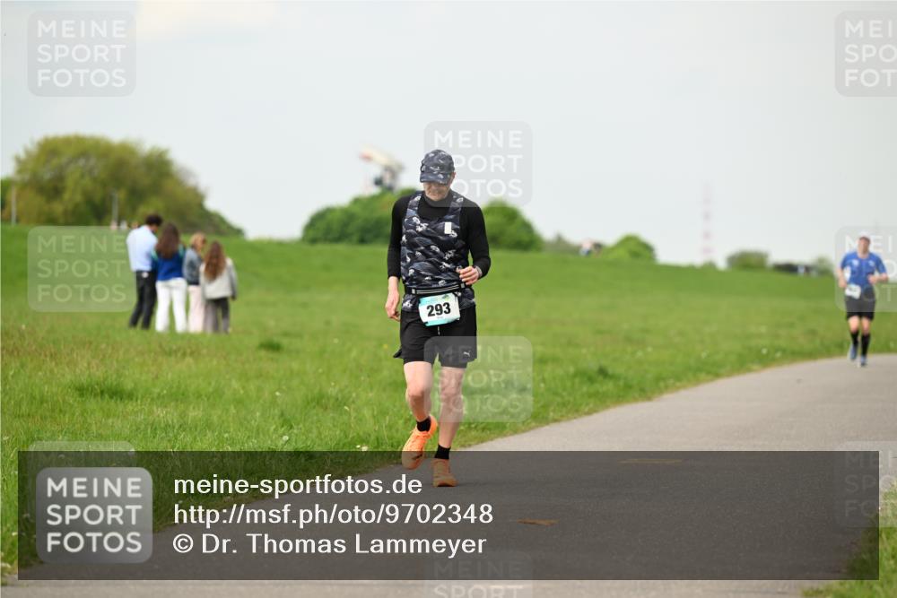10.05.2026 - 8. Wedeler Halbmarathon Dr. Thomas Lammeyer http://msf.ph/oto/9702348 10.05.2026 11:47:03 Laufen 293 meine-sportfotos.de