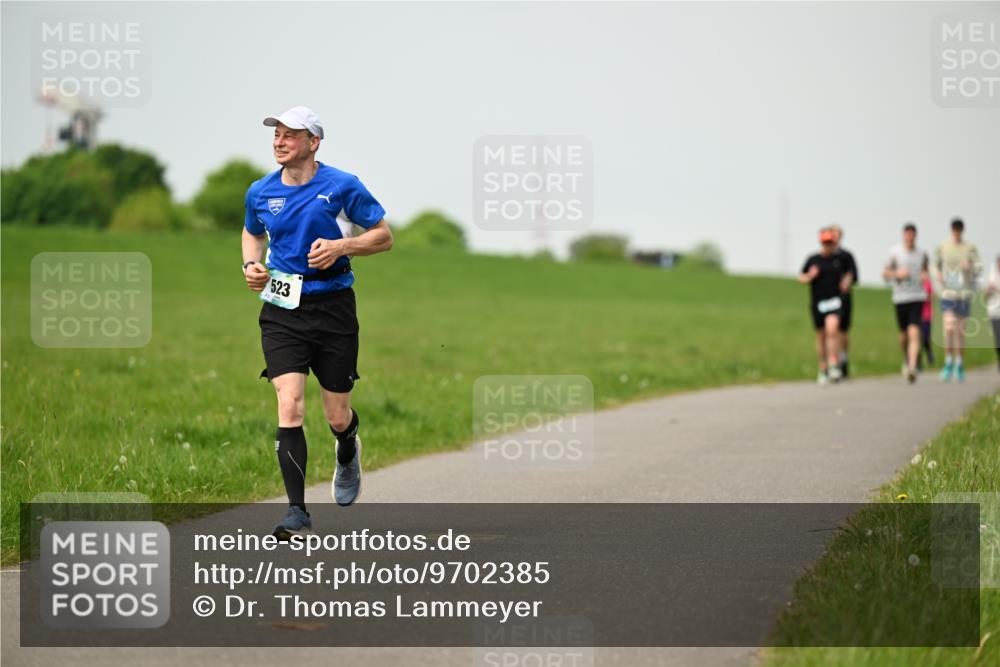 10.05.2026 - 8. Wedeler Halbmarathon Dr. Thomas Lammeyer http://msf.ph/oto/9702385 10.05.2026 11:47:11 Laufen 523 meine-sportfotos.de