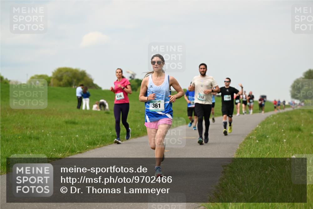 10.05.2026 - 8. Wedeler Halbmarathon Dr. Thomas Lammeyer http://msf.ph/oto/9702466 10.05.2026 11:47:35 Laufen 836, 361, 232 meine-sportfotos.de