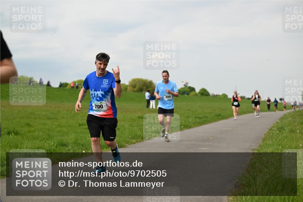 10.05.2026 - 8. Wedeler Halbmarathon Dr. Thomas Lammeyer http://msf.ph/oto/9702505 10.05.2026 11:47:41 Laufen 700, 999 meine-sportfotos.de
