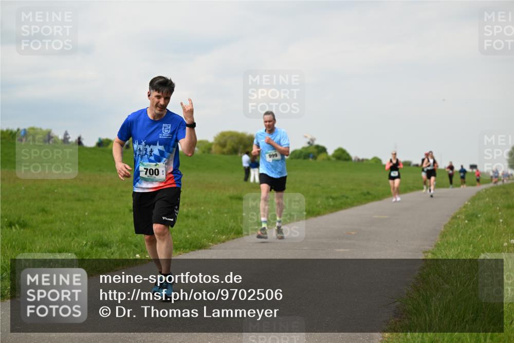 10.05.2026 - 8. Wedeler Halbmarathon Dr. Thomas Lammeyer http://msf.ph/oto/9702506 10.05.2026 11:47:41 Laufen 700, 999 meine-sportfotos.de