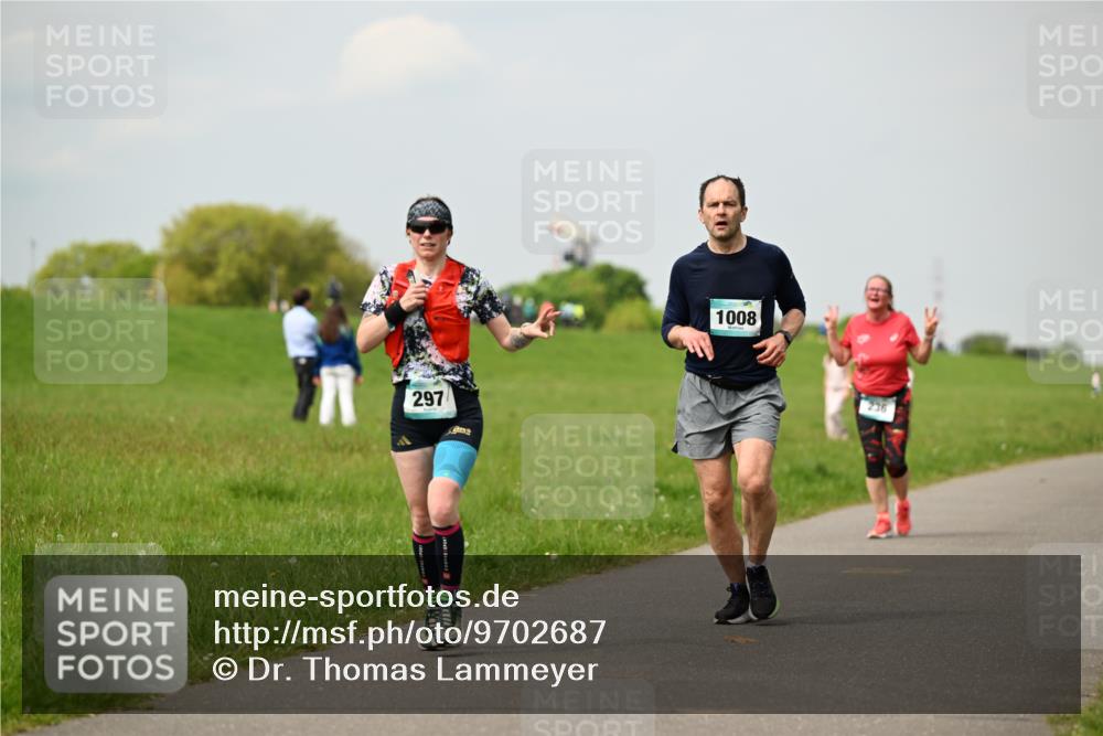10.05.2026 - 8. Wedeler Halbmarathon Dr. Thomas Lammeyer http://msf.ph/oto/9702687 10.05.2026 11:48:20 Laufen 297, 1008, 236 meine-sportfotos.de