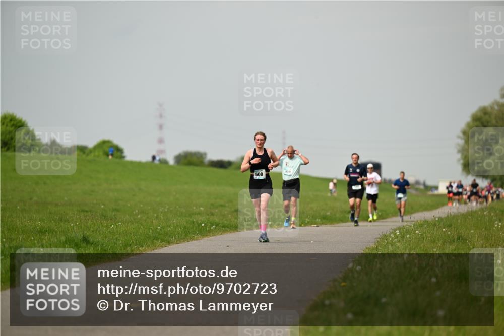 10.05.2026 - 8. Wedeler Halbmarathon Dr. Thomas Lammeyer http://msf.ph/oto/9702723 10.05.2026 11:48:28 Laufen 608, 659 meine-sportfotos.de