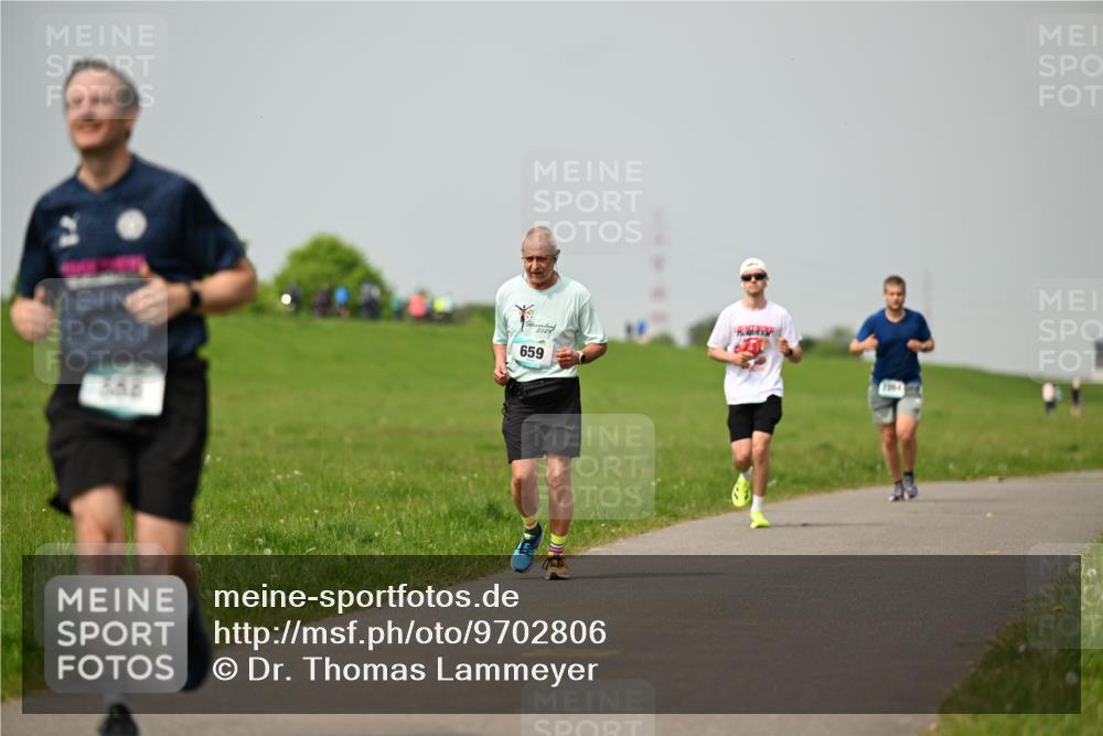 10.05.2026 - 8. Wedeler Halbmarathon Dr. Thomas Lammeyer http://msf.ph/oto/9702806 10.05.2026 11:48:45 Laufen 888, 2024, 659 meine-sportfotos.de