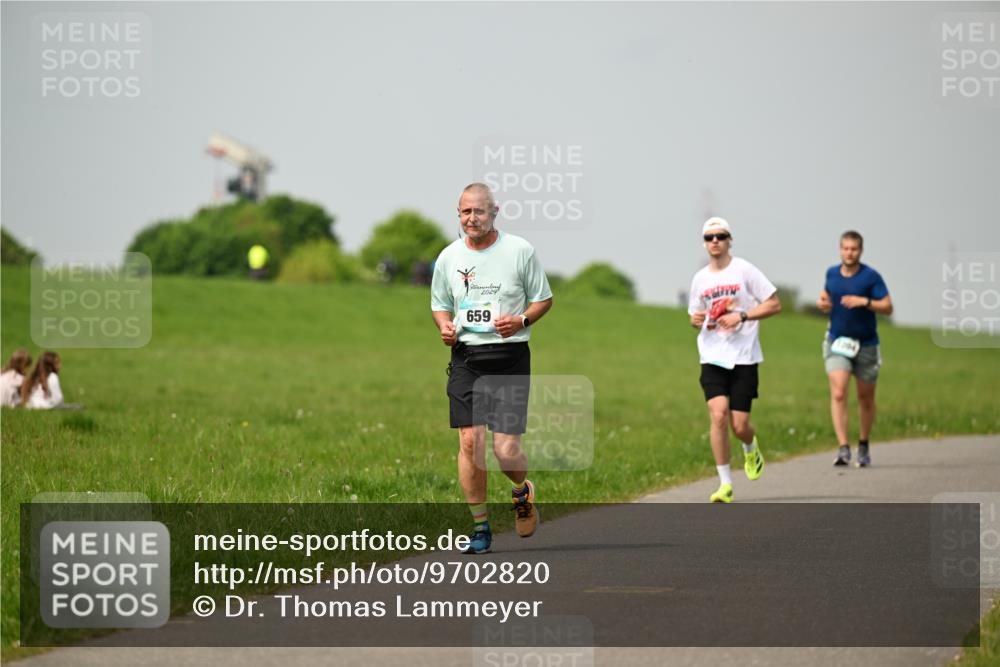 10.05.2026 - 8. Wedeler Halbmarathon Dr. Thomas Lammeyer http://msf.ph/oto/9702820 10.05.2026 11:48:47 Laufen 2024, 659 meine-sportfotos.de