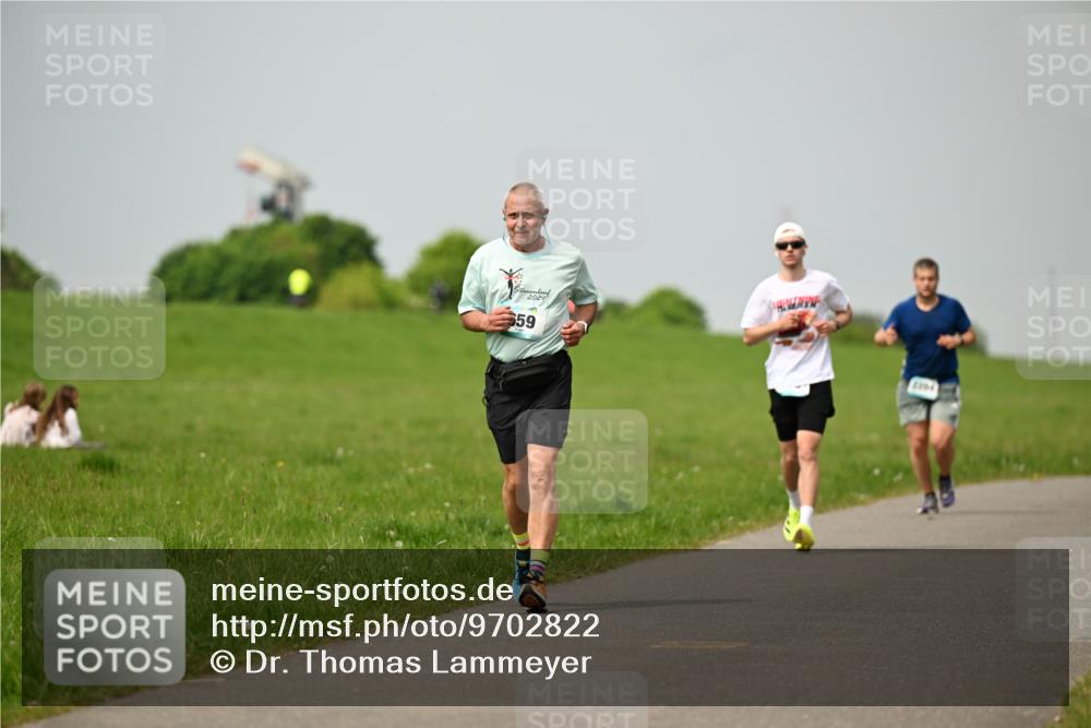 10.05.2026 - 8. Wedeler Halbmarathon Dr. Thomas Lammeyer http://msf.ph/oto/9702822 10.05.2026 11:48:47 Laufen 2024, 659 meine-sportfotos.de