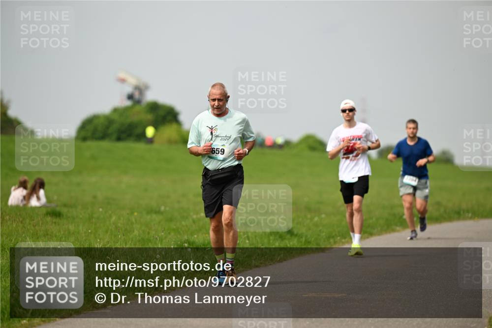 10.05.2026 - 8. Wedeler Halbmarathon Dr. Thomas Lammeyer http://msf.ph/oto/9702827 10.05.2026 11:48:48 Laufen 2024, 659 meine-sportfotos.de