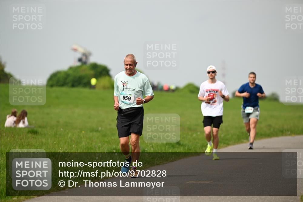10.05.2026 - 8. Wedeler Halbmarathon Dr. Thomas Lammeyer http://msf.ph/oto/9702828 10.05.2026 11:48:48 Laufen 2024, 659 meine-sportfotos.de