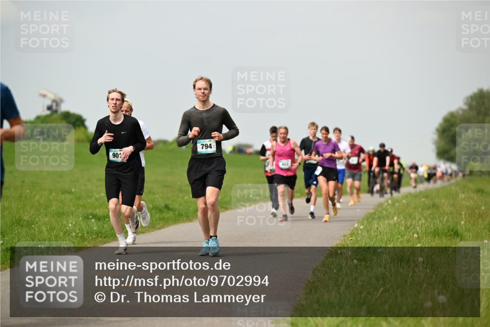 10.05.2026 - 8. Wedeler Halbmarathon Dr. Thomas Lammeyer http://msf.ph/oto/9702994 10.05.2026 11:49:35 Laufen 794, 452 meine-sportfotos.de