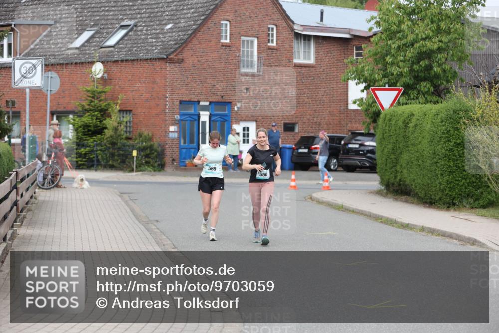 10.05.2026 - 8. Wedeler Halbmarathon Andreas Tolksdorf http://msf.ph/oto/9703059 10.05.2026 10:28:19 Laufen 569 meine-sportfotos.de