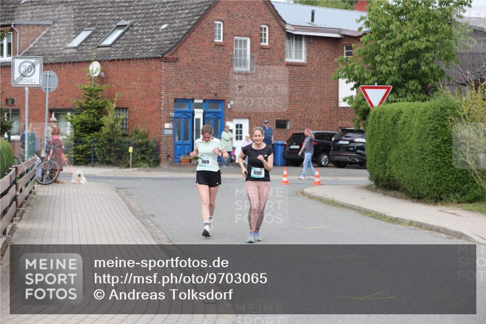 10.05.2026 - 8. Wedeler Halbmarathon Andreas Tolksdorf http://msf.ph/oto/9703065 10.05.2026 10:28:19 Laufen  meine-sportfotos.de