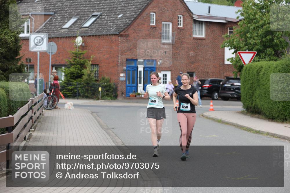 10.05.2026 - 8. Wedeler Halbmarathon Andreas Tolksdorf http://msf.ph/oto/9703075 10.05.2026 10:28:20 Laufen 30, 569, 550 meine-sportfotos.de