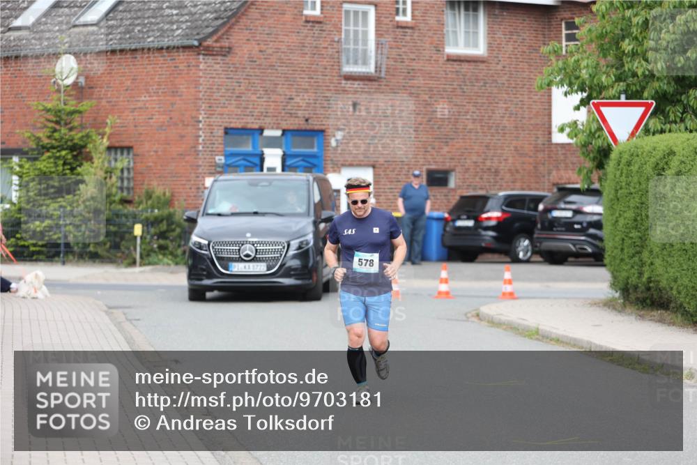 10.05.2026 - 8. Wedeler Halbmarathon Andreas Tolksdorf http://msf.ph/oto/9703181 10.05.2026 10:29:23 Laufen 578 meine-sportfotos.de