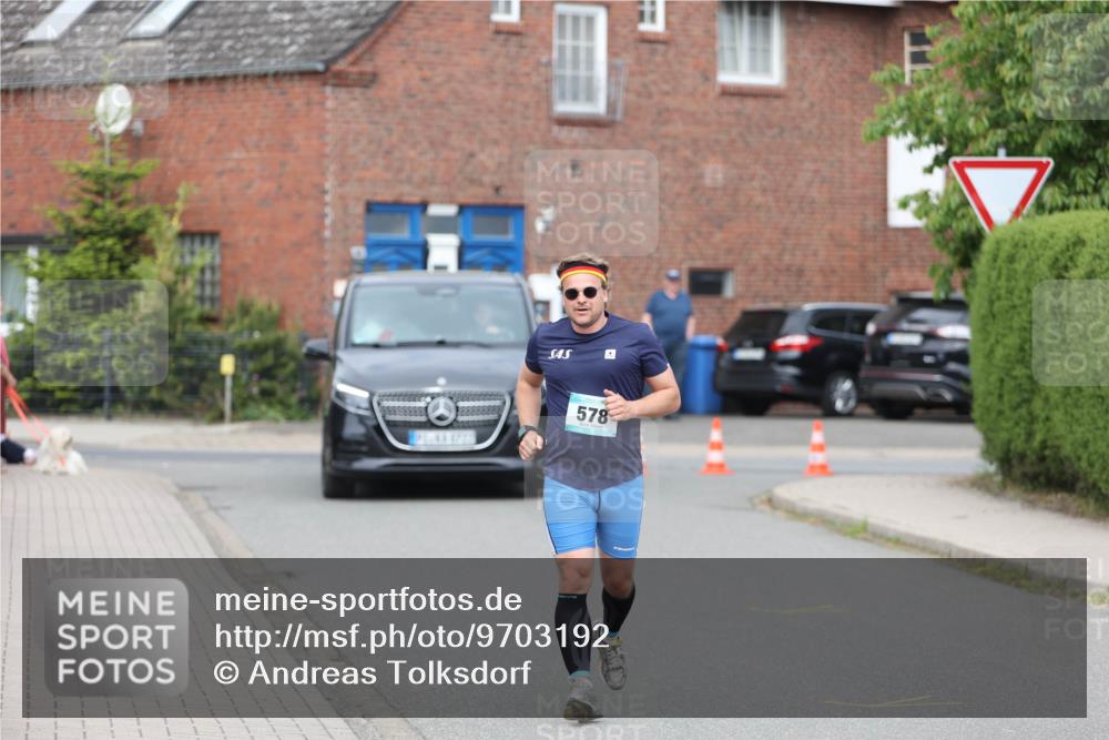 10.05.2026 - 8. Wedeler Halbmarathon Andreas Tolksdorf http://msf.ph/oto/9703192 10.05.2026 10:29:24 Laufen 578 meine-sportfotos.de