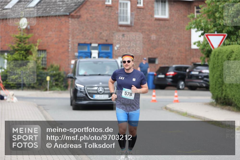 10.05.2026 - 8. Wedeler Halbmarathon Andreas Tolksdorf http://msf.ph/oto/9703212 10.05.2026 10:29:25 Laufen 578 meine-sportfotos.de