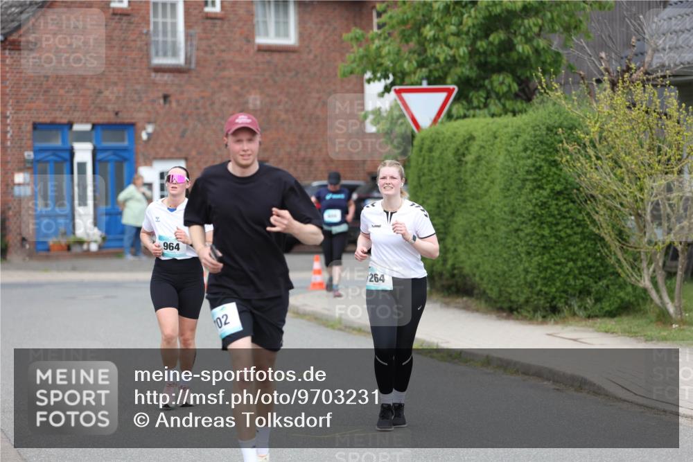10.05.2026 - 8. Wedeler Halbmarathon Andreas Tolksdorf http://msf.ph/oto/9703231 10.05.2026 10:29:45 Laufen 964, 22, 102, 264 meine-sportfotos.de