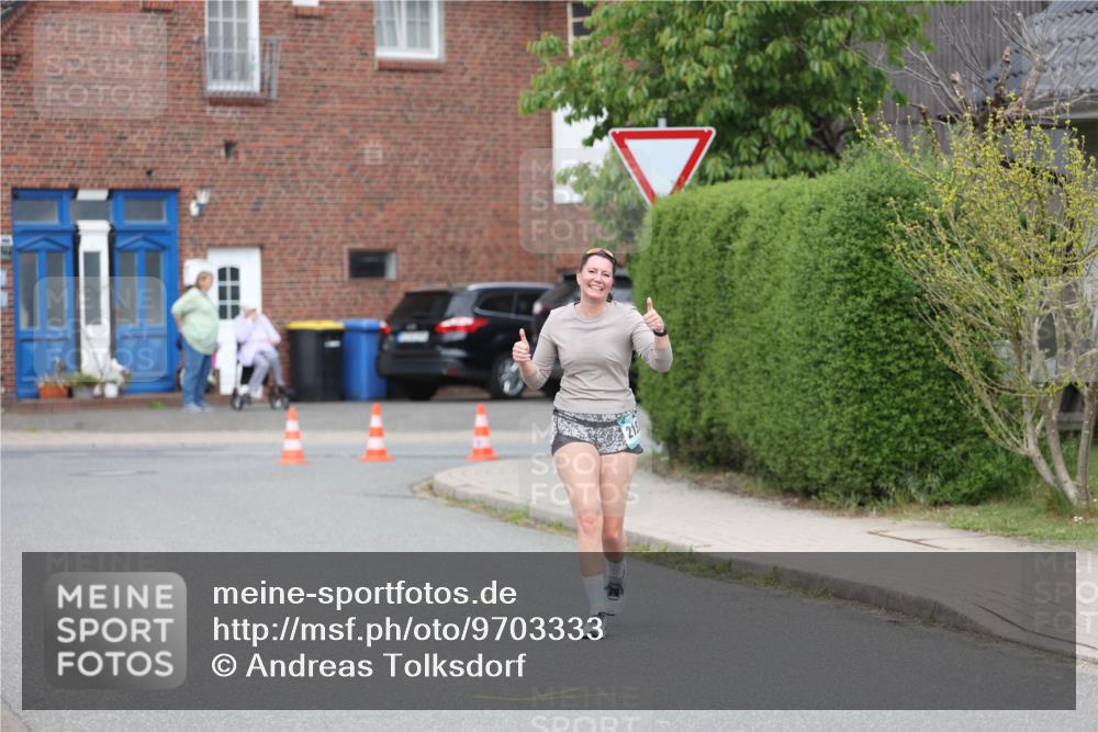 10.05.2026 - 8. Wedeler Halbmarathon Andreas Tolksdorf http://msf.ph/oto/9703333 10.05.2026 10:30:17 Laufen  meine-sportfotos.de