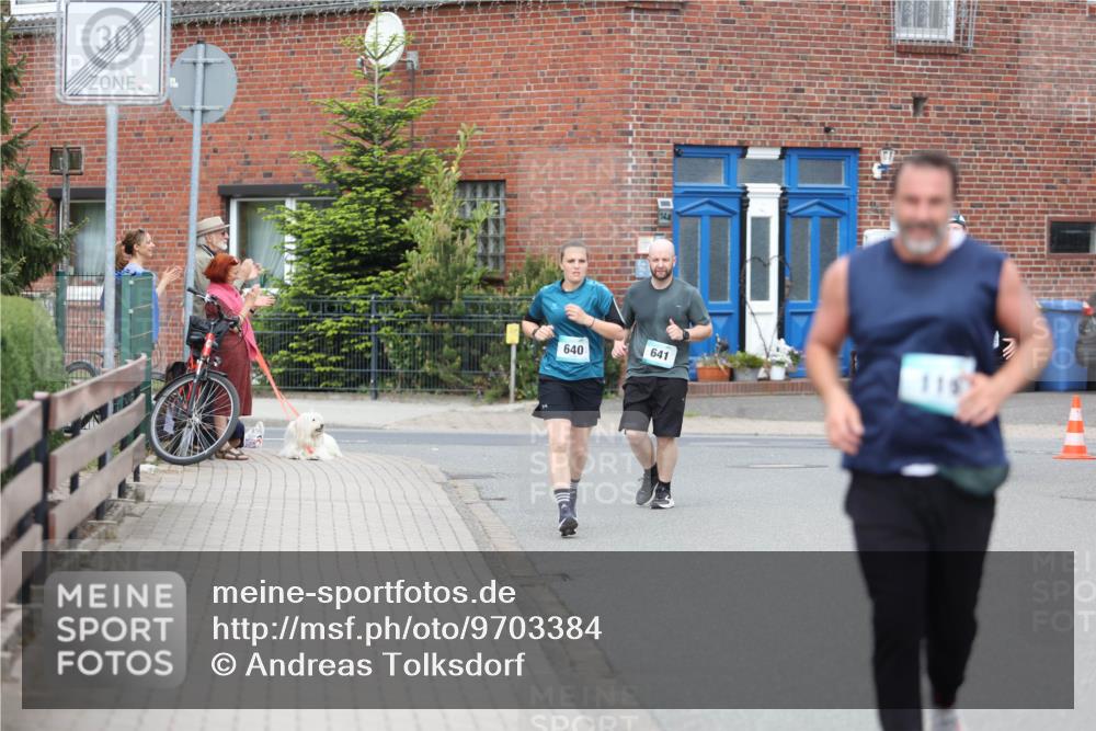 10.05.2026 - 8. Wedeler Halbmarathon Andreas Tolksdorf http://msf.ph/oto/9703384 10.05.2026 10:30:30 Laufen 30, 640, 641 meine-sportfotos.de