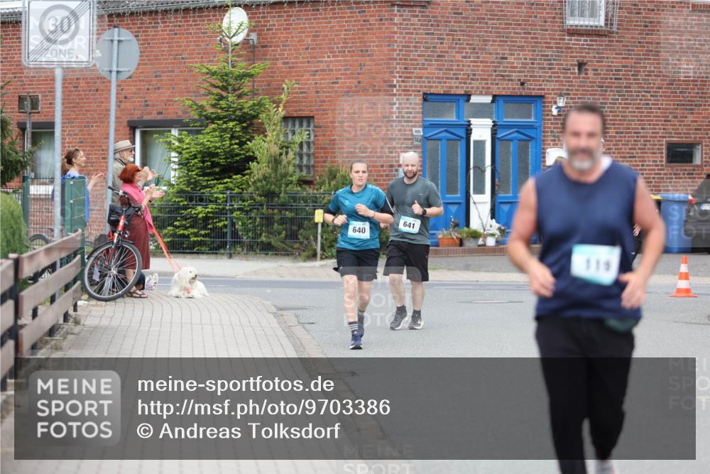 10.05.2026 - 8. Wedeler Halbmarathon Andreas Tolksdorf http://msf.ph/oto/9703386 10.05.2026 10:30:30 Laufen 30, 640, 641, 119 meine-sportfotos.de