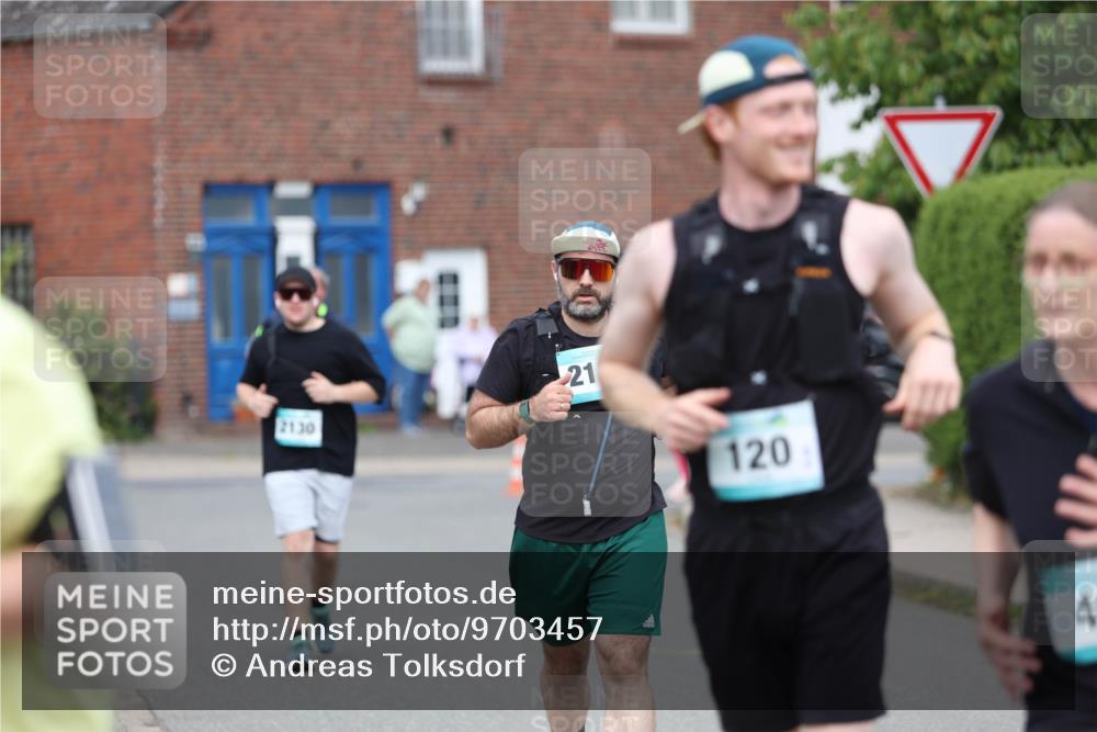 10.05.2026 - 8. Wedeler Halbmarathon Andreas Tolksdorf http://msf.ph/oto/9703457 10.05.2026 10:30:41 Laufen 2130, 21, 120 meine-sportfotos.de