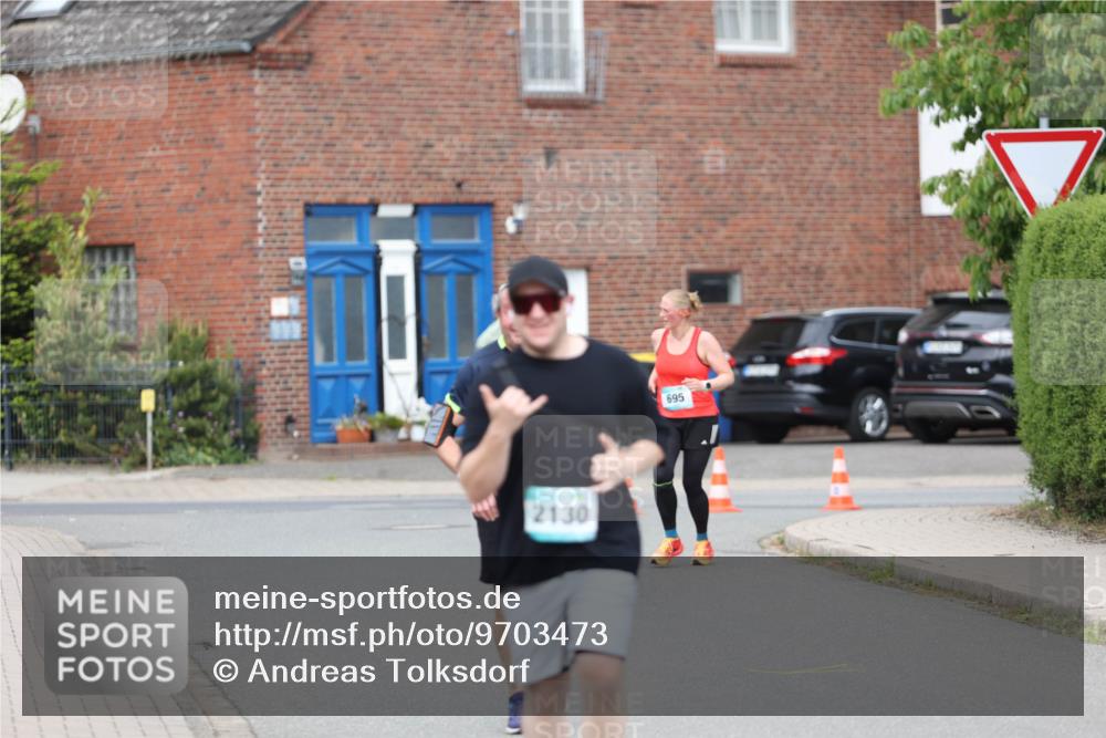 10.05.2026 - 8. Wedeler Halbmarathon Andreas Tolksdorf http://msf.ph/oto/9703473 10.05.2026 10:30:44 Laufen 2130, 695 meine-sportfotos.de