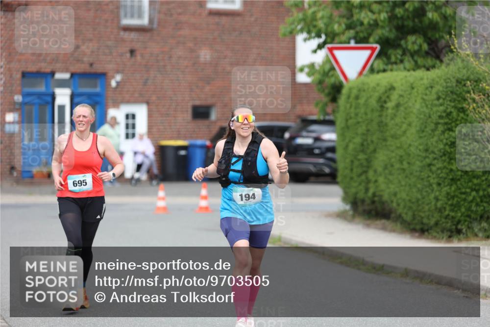10.05.2026 - 8. Wedeler Halbmarathon Andreas Tolksdorf http://msf.ph/oto/9703505 10.05.2026 10:30:49 Laufen 695, 194 meine-sportfotos.de