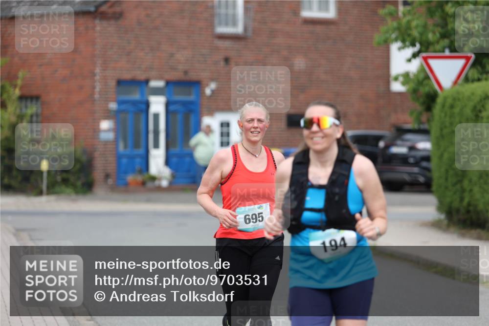 10.05.2026 - 8. Wedeler Halbmarathon Andreas Tolksdorf http://msf.ph/oto/9703531 10.05.2026 10:30:51 Laufen 695, 194 meine-sportfotos.de