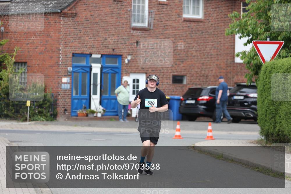 10.05.2026 - 8. Wedeler Halbmarathon Andreas Tolksdorf http://msf.ph/oto/9703538 10.05.2026 10:31:00 Laufen 528 meine-sportfotos.de