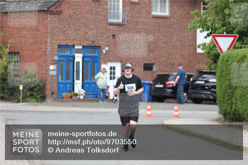 10.05.2026 - 8. Wedeler Halbmarathon Andreas Tolksdorf http://msf.ph/oto/9703550 10.05.2026 10:31:00 Laufen 528 meine-sportfotos.de